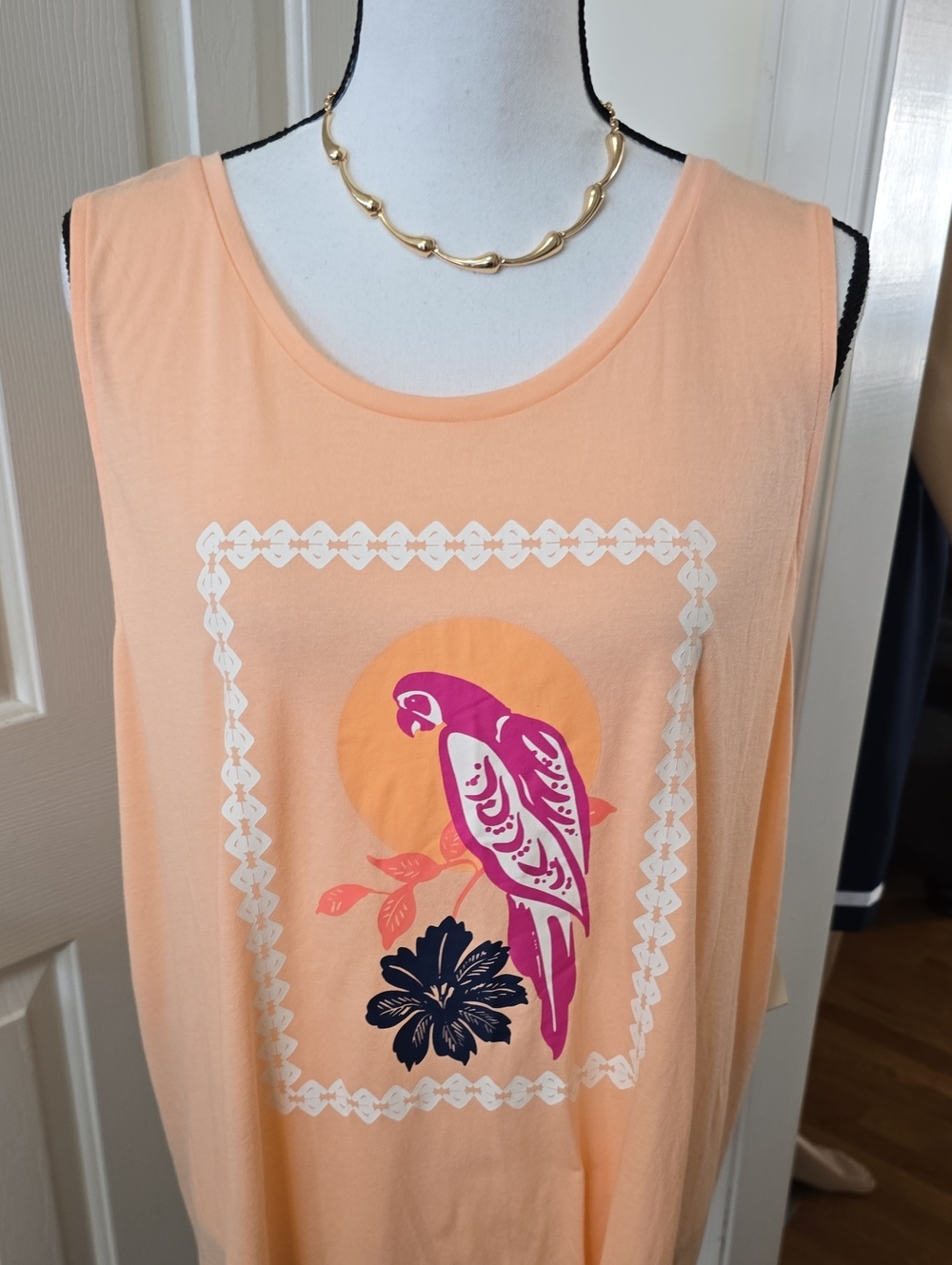 ST. JOHN'S BAY BRAND WOMEN'S PEACH TROPICAL SUMMER TANK TOP SIZE SMALL